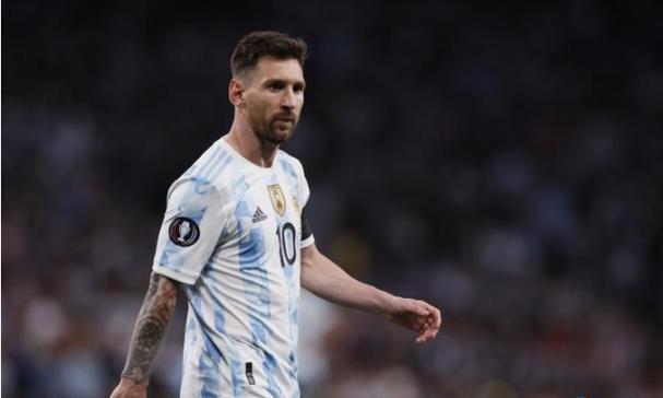 北青：邵佳一执教西海岸